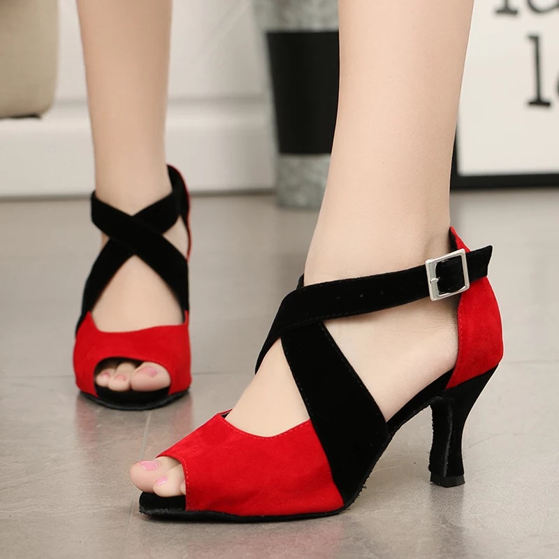 Giày khiêu vũ nữ đế da mềm cao cấp màu đỏ phối đen gót 7 phân