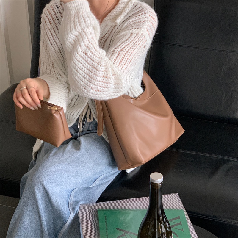 Túi Đeo Vai Sức Chứa Lớn Mềm Mại Phong Cách Đơn Giản Kiểu Mới