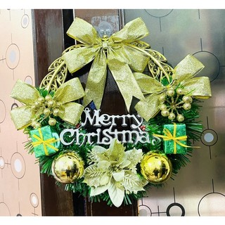 Vòng nguyệt quế trang trí Noel