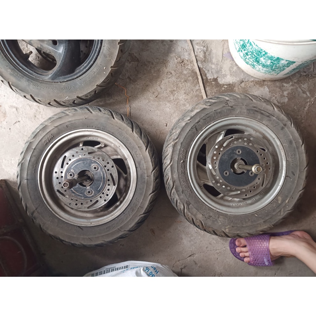 Bánh xe ga trước tháo xe zin dùng để chế xe ba gác, xe lôi, xe kéo, xe rùa...