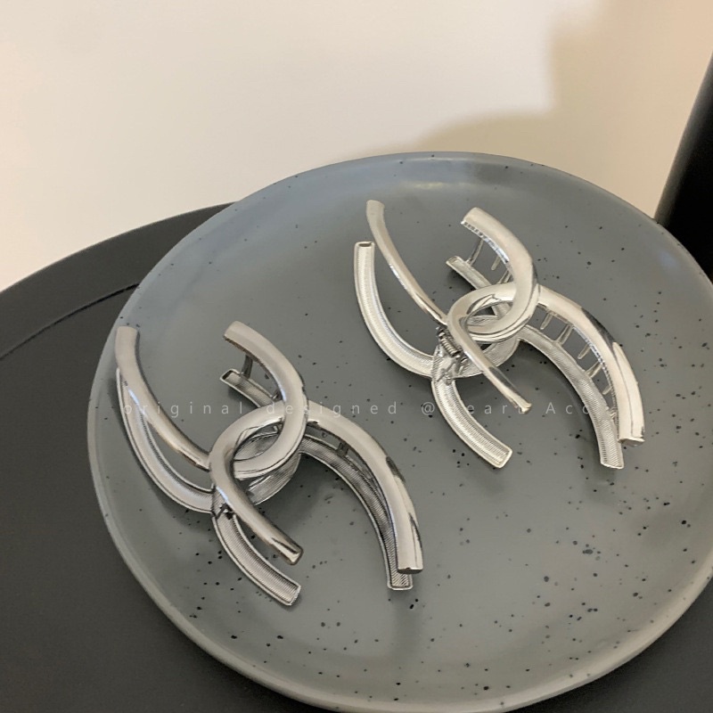 Kẹp tóc kim loại hình chữ C sang chảnh cho nữ