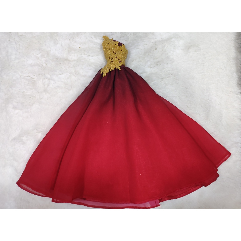 Búp bê barbie  muse váy holiday