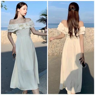 Đầm trắng trễ vai form dài