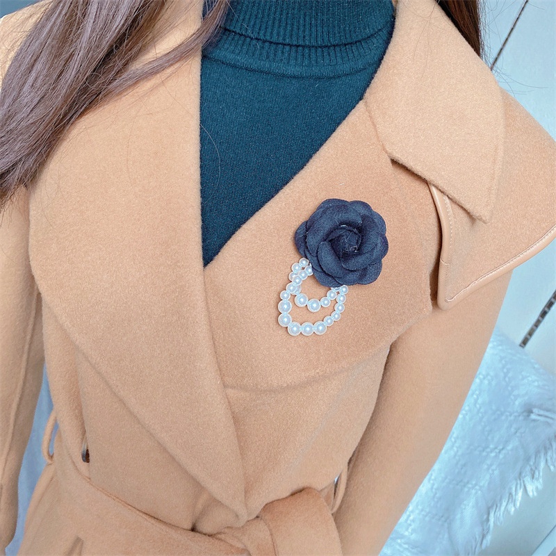 Ghim Cài Áo Hình Hoa Trà Đính Ngọc Trai Phong Cách Vintage Thanh Lịch Cho Nữ