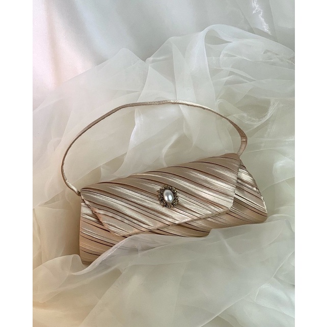 The Fala - Clutch satin xếp ly đi kèm 3 loại quai