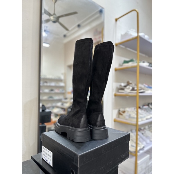 Bốt cao cổ da lộn