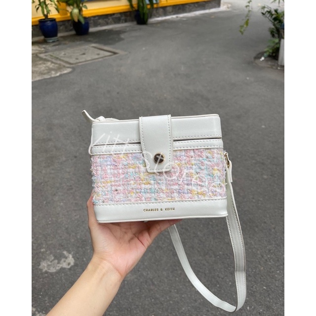 Túi cnk hộp đeo chéo