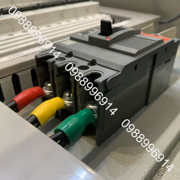 Tủ phân phối nhà 8 tầng aptomat schneider