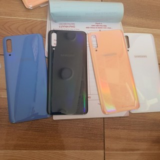 Nắp lưng samsung A70 bao test hoàn trả tiền
