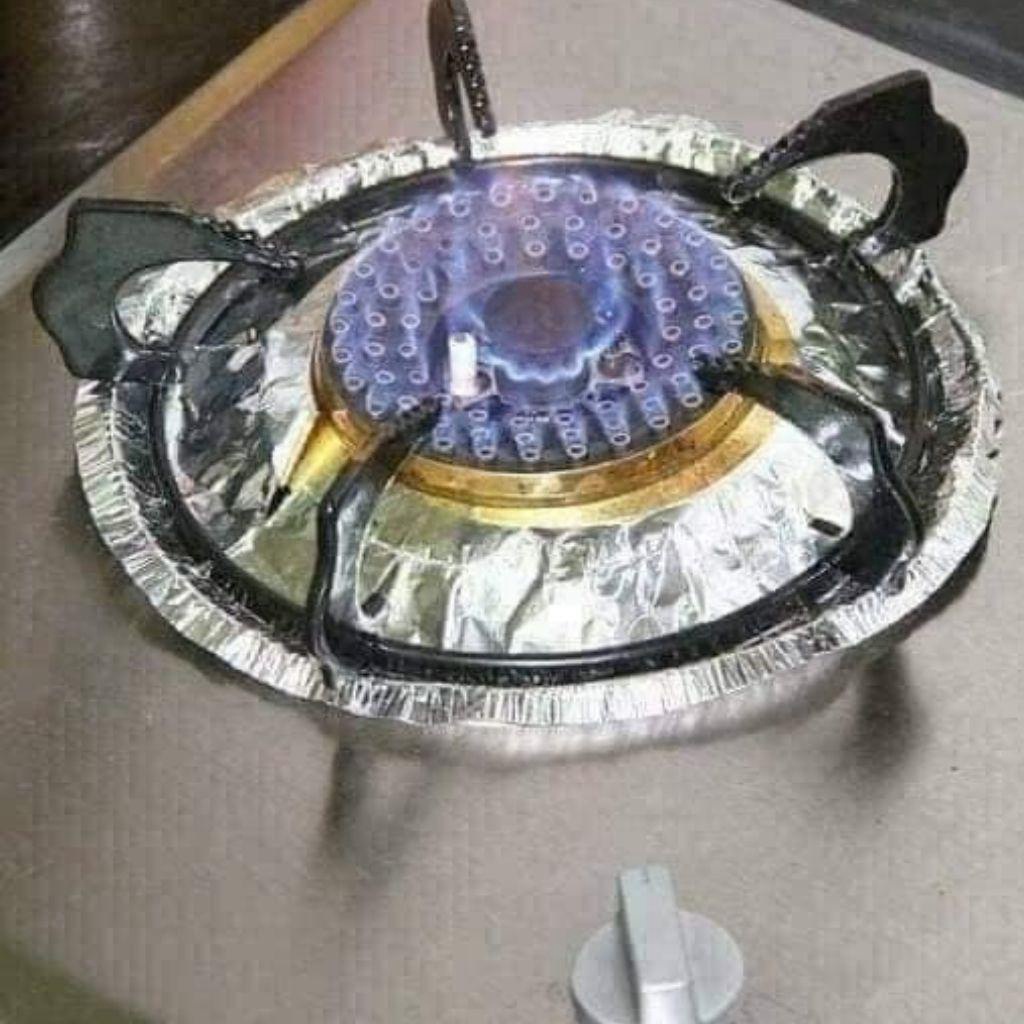 Vỉ 10 Miếng Giấy Bạc Tròn Lót Bếp Gas Chống Dầu Mỡ