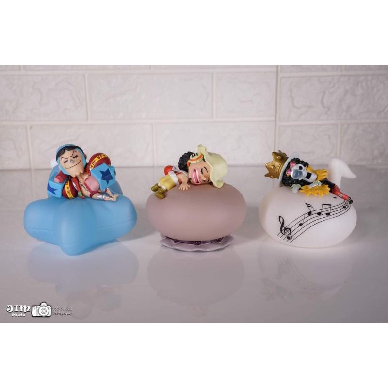 Mô hình One Piece - Team mũ rơm chính hãng có LED