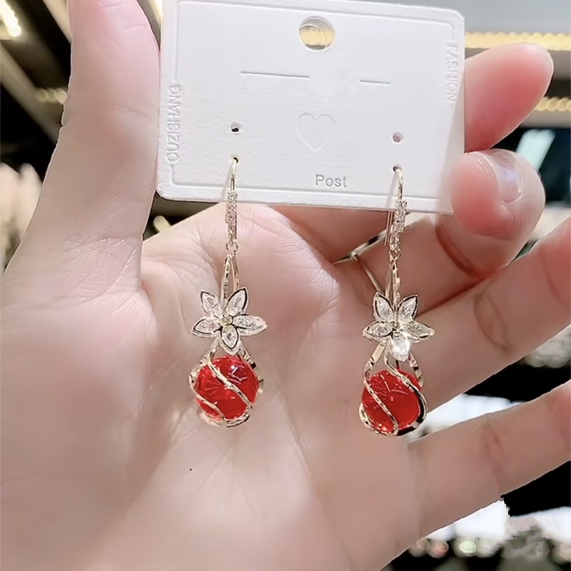 Bông Tai Hình Cánh Hoa Đính Đá Opal Thời Trang Hàn Quốc Cho Nữ