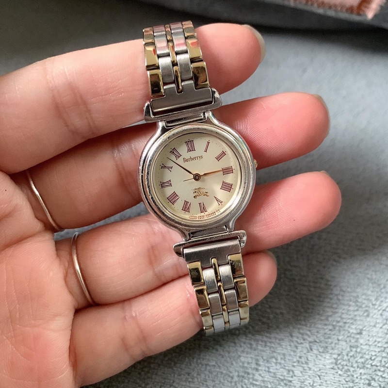 Thanh Lý : Đồng Hồ BURBERRY Nữ nhật 100%