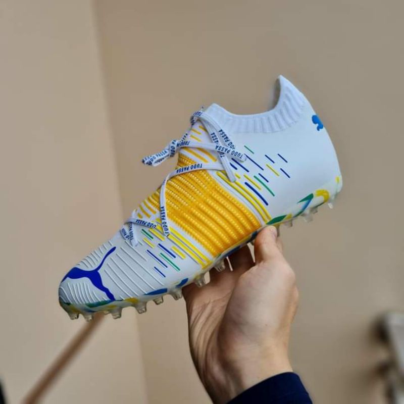 giày đá bóng puma mg trắng vàng