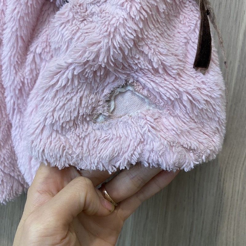 Áo khoác lông bé gái hàng 2hand size 11-14kg KE04