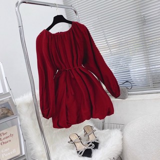 Đầm suông đỏ cổ tròn tay bồng thắt eo
