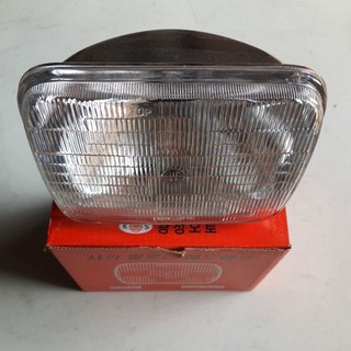 Pha đèn không bóng ô tô suzuki 5 tạ, suzuki cary 7 chỗ hàn quốc