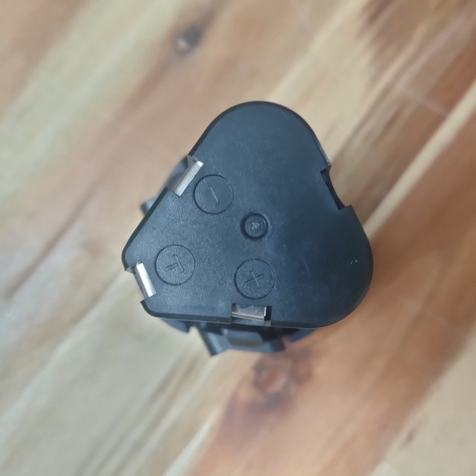 Pin Lithium-Ion cho máy khoan cầm tay 12V, Pin 12V sạc nhanh dùng tốt trong 3-4h