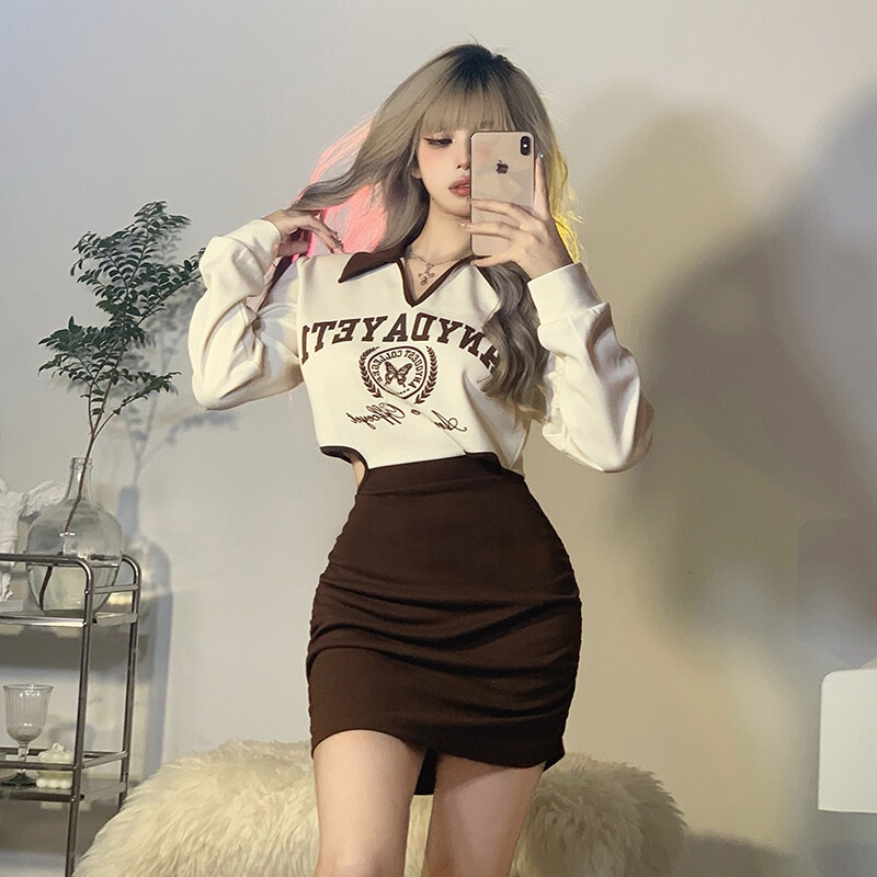 Đầm Weird Puss cổ chữ V dài tay ôm dáng thời trang dành cho nữ