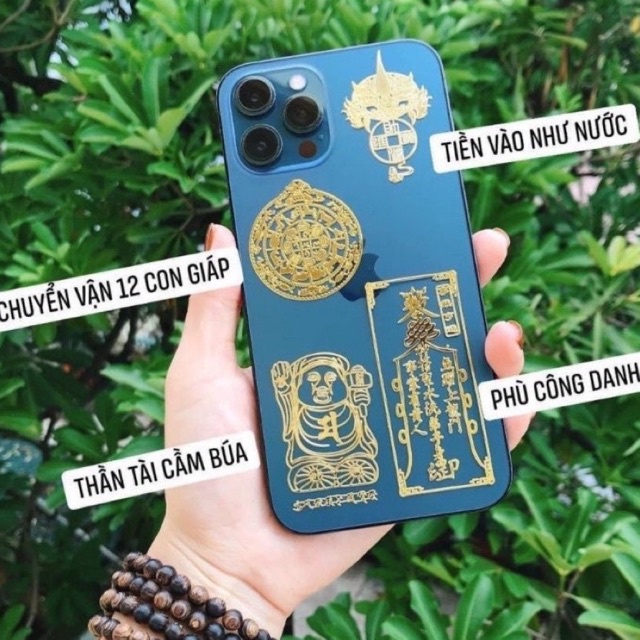 Miếng dán hình điện thoại