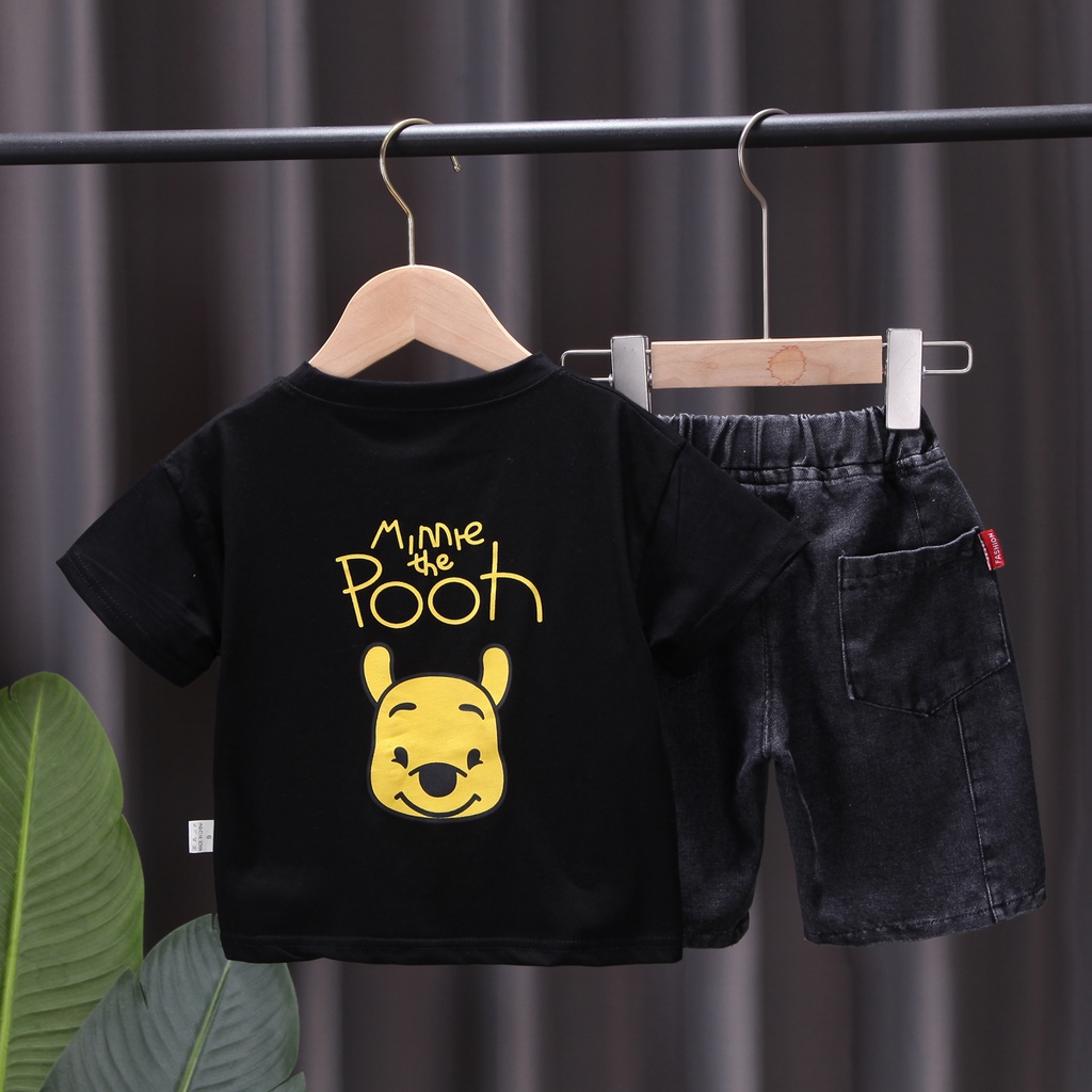 Set Đồ Mùa Hè 2022 2 Món Gồm Áo Thun Tay Cộc In Hình Gấu Pooh Hoạt Hình + Quần Ngắn Cho Bé Trai