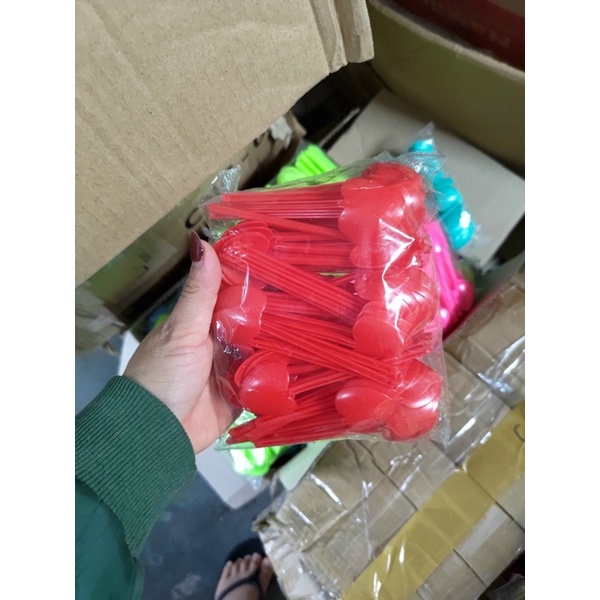 Xẻng múc kem 12cm (màu đỏ)