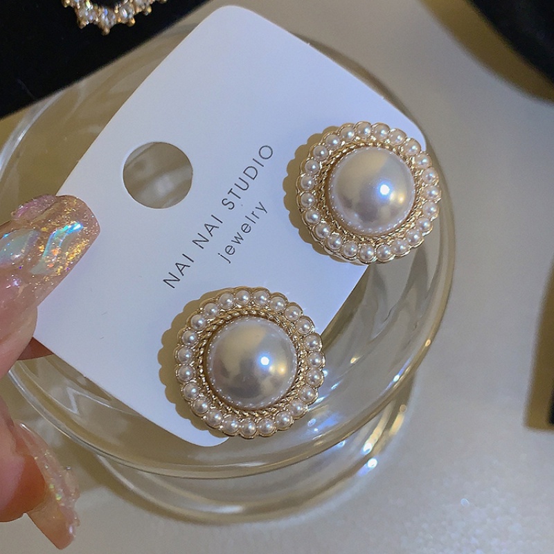 Khuyên Tai Ngọc Trai Tròn Lớn Phong Cách Cung Điện Pháp Cổ Điển Kiểu Mới 2023