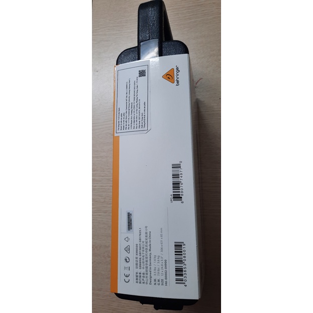 Behringer XM8500 - Micro Ultravoice Dynamic Vocal Cho Sân Khấu Và Thu Âm