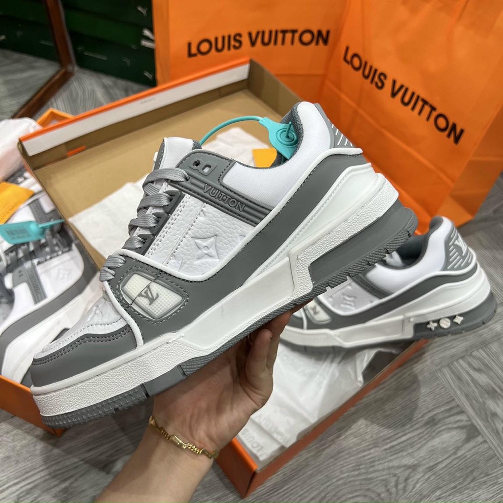 Giày thể thao LV Trainer màu xám ghi cổ thấp độn đế, giày sneaker LV Trainer xám mới nhất dành cho nam nữ đầy đủ billbox
