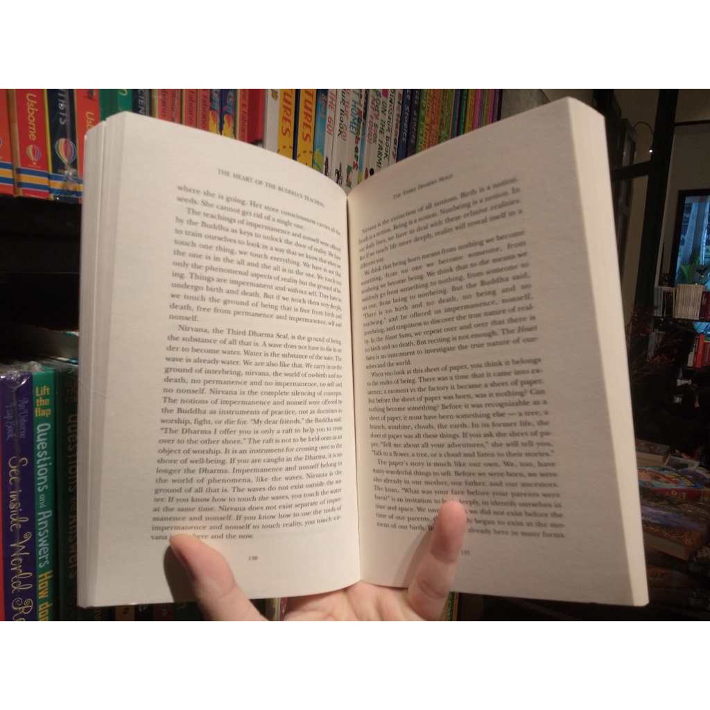 Sách - The Heart of The Buddha's Teaching | BigBuy360 - bigbuy360.vn