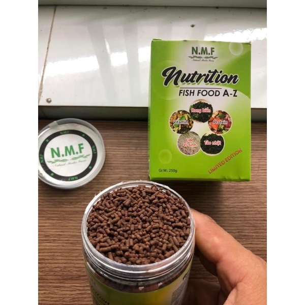 Cám Nutrition - Thức ăn CHÌM chuyên dụng cao cấp cho cá vàng, koi, rùa... cùng các loại thủy sinh khác Hộp 250gr