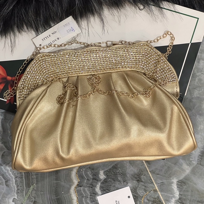 Túi Đầm Đeo Vai Hàng Cao Cấp Túi Đựng Vừa Điện THoại Lớn Thích Hợp Mang Đi Tiệc Đi Chơi Làm Quà Tặng Cao Cấp