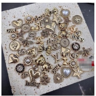 charm trang trí nail mã mới