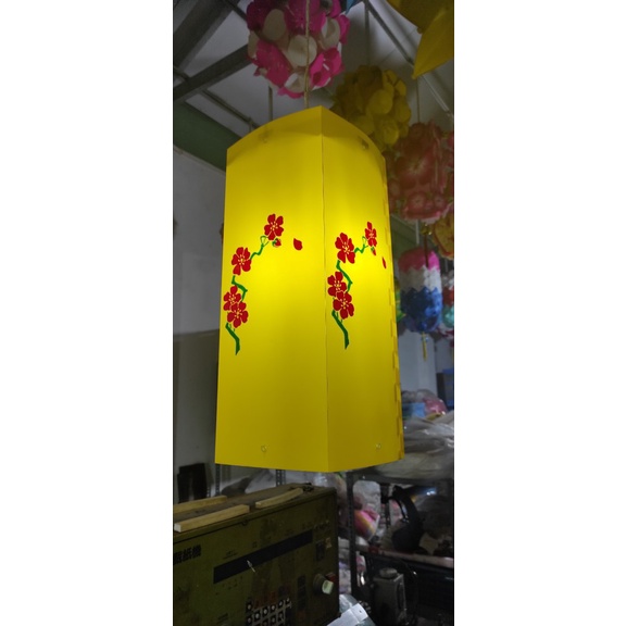 Đèn Nhựa vuông xuyên sáng trang trí quán cafe, chùa, sân vườn, chùa chiền, đường phố...