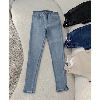 Quần skinny xẻ lai g.a.p