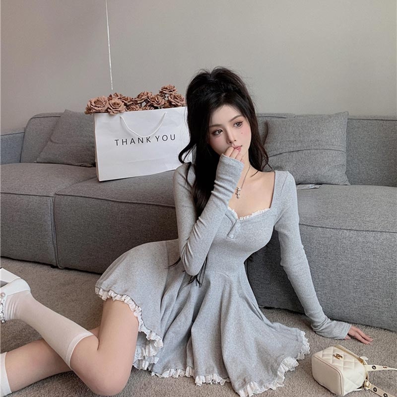 Aphrod Đầm Cổ Vuông Phối Ren Ôm Eo Cao Cấp Thời Trang Mùa Thu Phong Cách Quyến Rũ Dành Cho Nữ