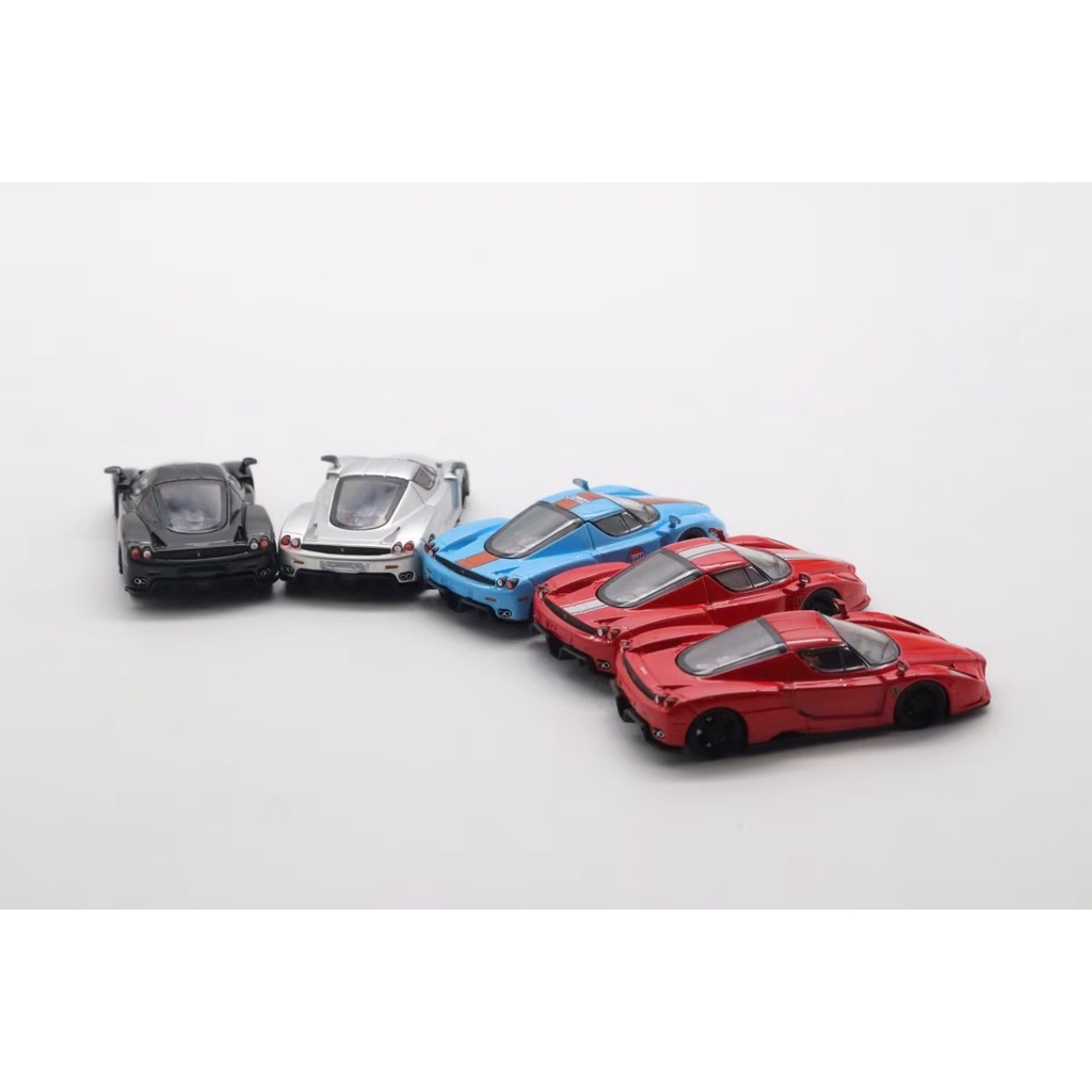 Mô hình ô tô Ferrari Enzo 1:64 Agitator