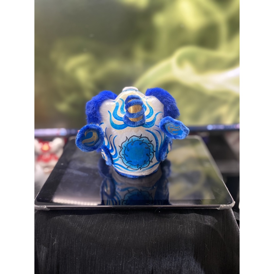 Đầu lân mini, màu xanh, vẽ tay, size 12cm