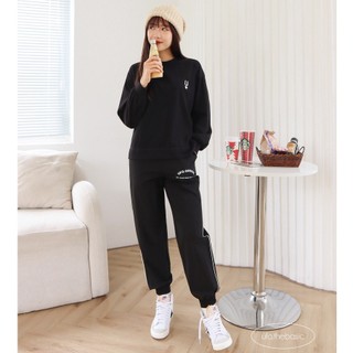 Áo len tăm cổ tròn basic thêu tim - Daily Pullover - by ufo.thebasic