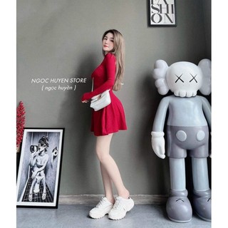 ĐẦM CỔ LỌ XỎ NGÓN
