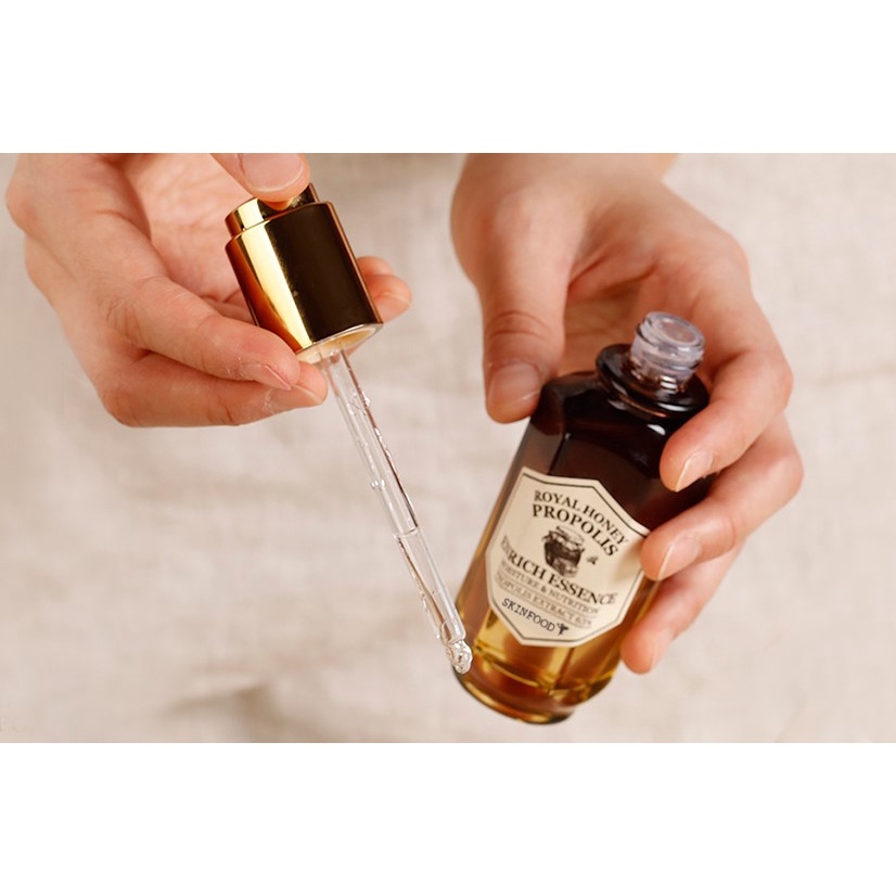 Tinh Chất Mật Ong Hoàng Gia Phục Hồi Chống Lão Hóa Skinfood Royal Honey Propolis Enrich Essence 50ml