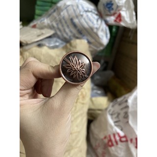 Núm tủ gỗ các loại tặng kèm vít