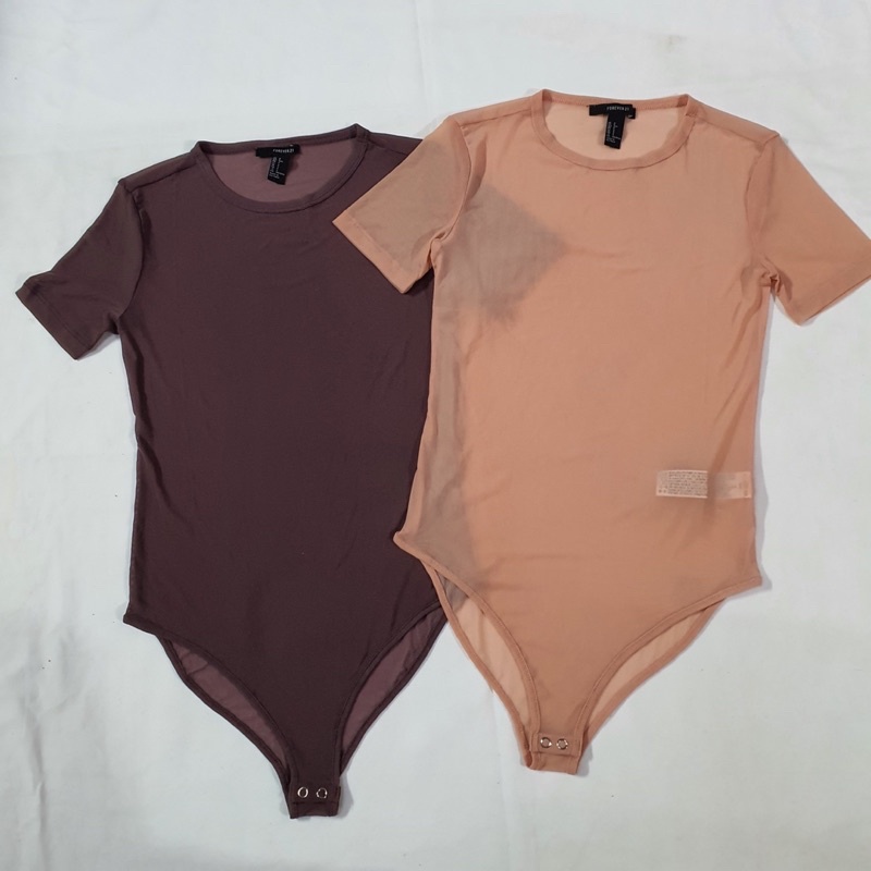Áo liền quần hiệu F21