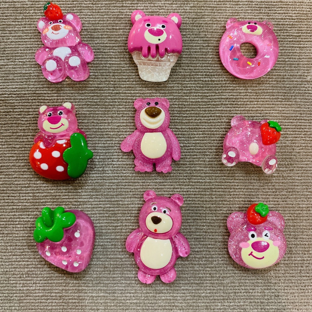 STICKER CHARM GẤU LOTSO TRONG TRANG TRÍ DÉP SỤC