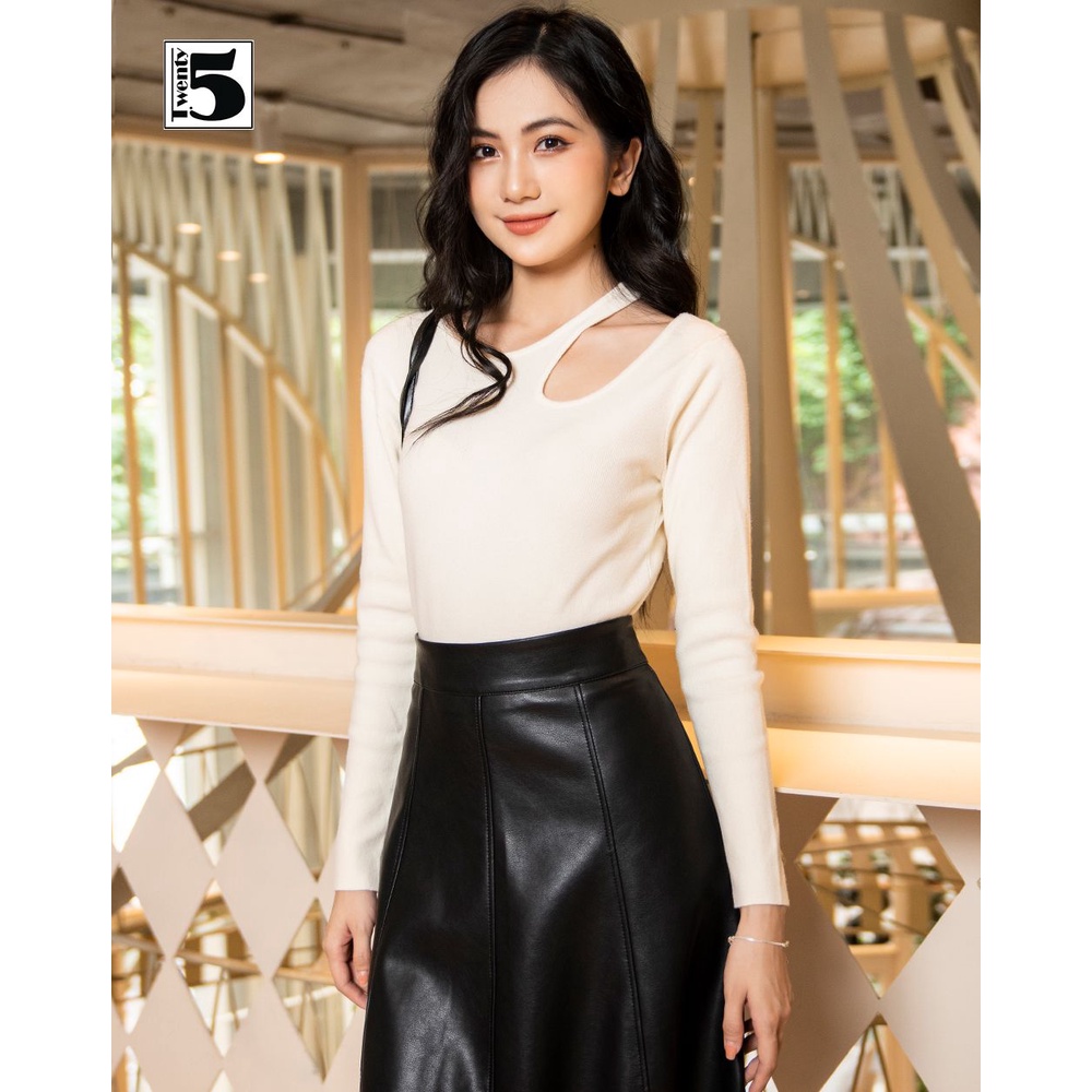 Áo len nữ mỏng dáng ôm khoét lệch vai Twentyfive 4313