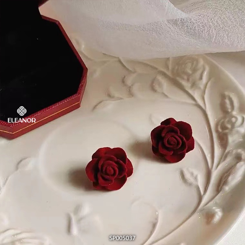 Bông tai nữ chuôi bạc 925 Eleanor Accessories hình hoa hồng xinh xắn phụ kiện trang sức thanh lịch