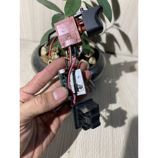 Mạch thay thế bulong milwaukee có than m18
