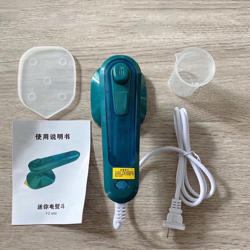 Máy Ủi Hơi Nước Mini, Bàn Là Quần Áo Cầm Tay Du Lịch Xanh Lá Cao Cấp, Tiện Lợi Dùng Được Cho Mọi Loại Vải