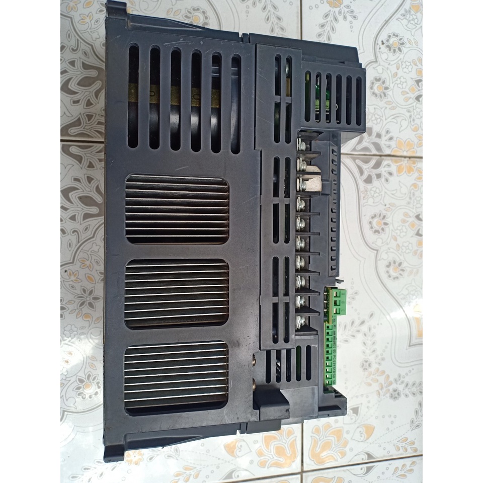 Biến tần Mitshubishi 5.5kw-380v, biến tần mitshubishi FR-E740-5.5k
