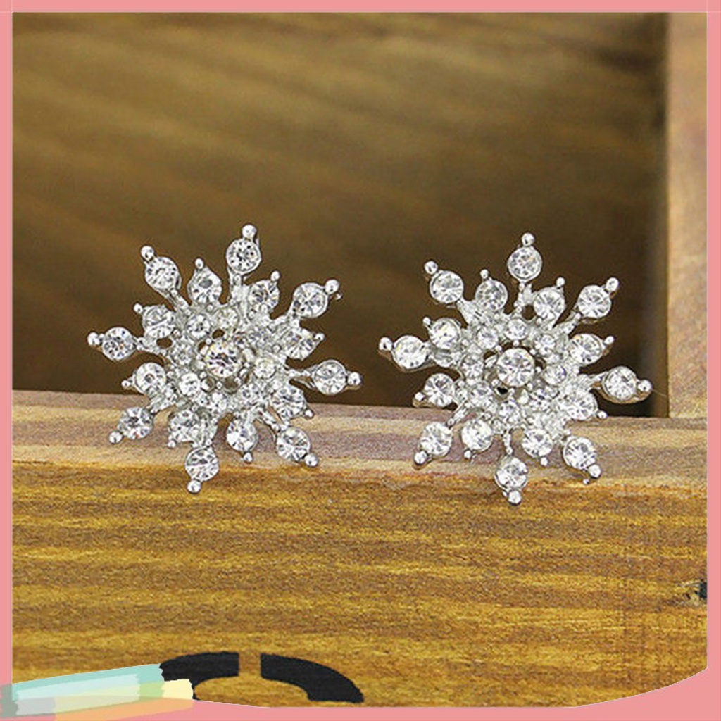 1 Đôi Bông Tai Hình Bông Tuyết Đính Đá Thời Trang Dành Cho Nữ